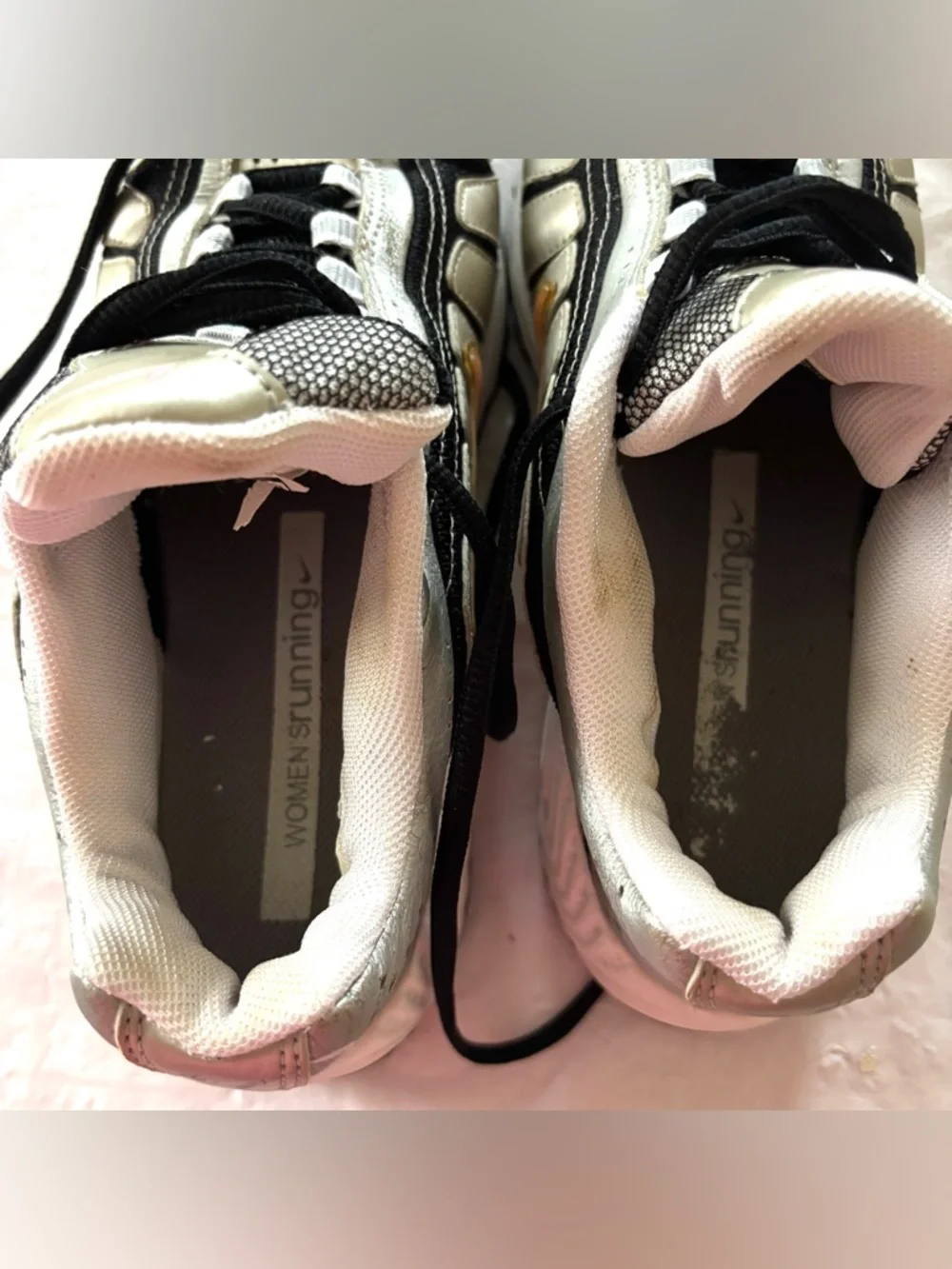 Nike Silver Pink Jet Stream Running Sneakers SZ 7 Good Condition